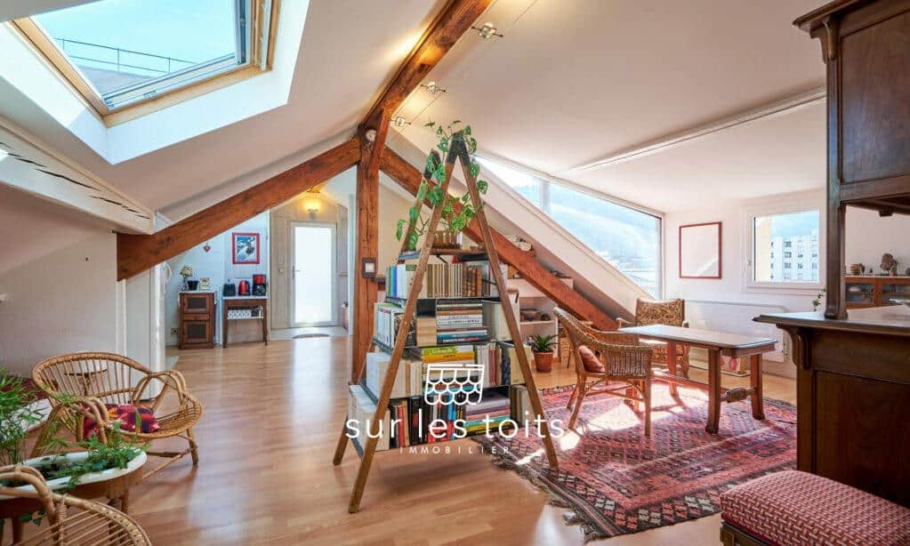 2024_03_19_SurLesToits_loverchy_DSCF7483_HDR