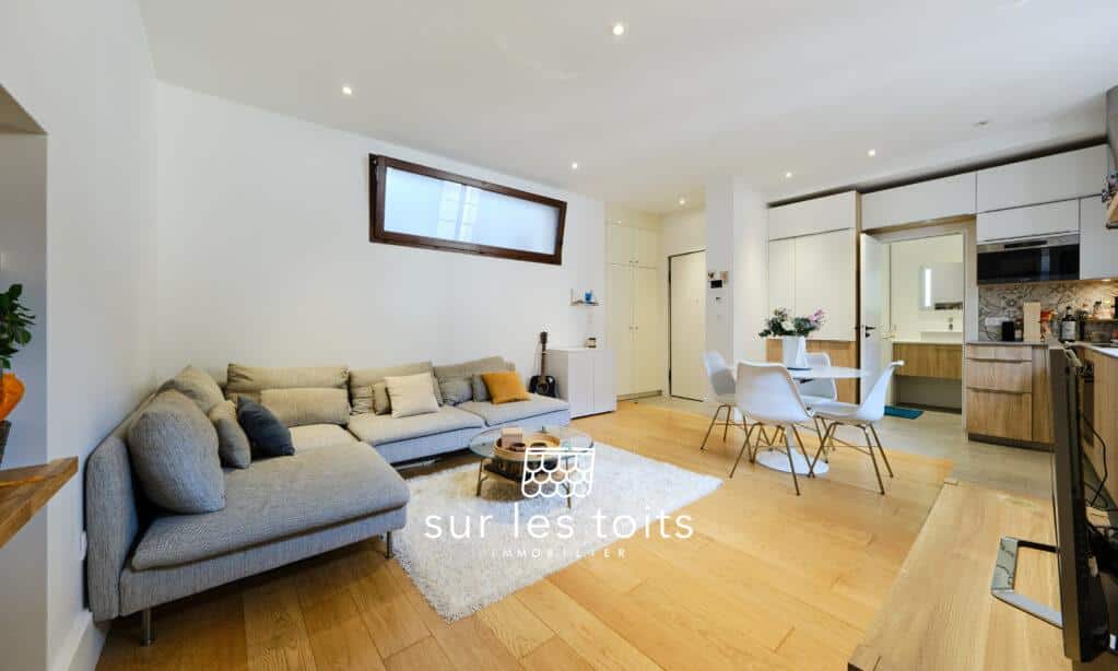 2025_06_27_Surlestoits_Passage_Cathedrale_DSCF9148