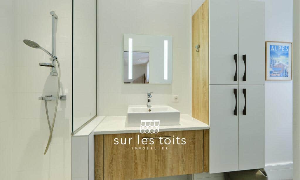 2025_06_27_Surlestoits_Passage_Cathedrale_DSCF9198