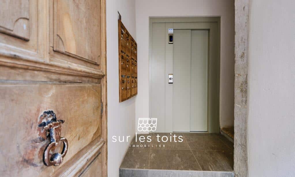 2025_06_27_Surlestoits_Passage_Cathedrale_DSCF9233