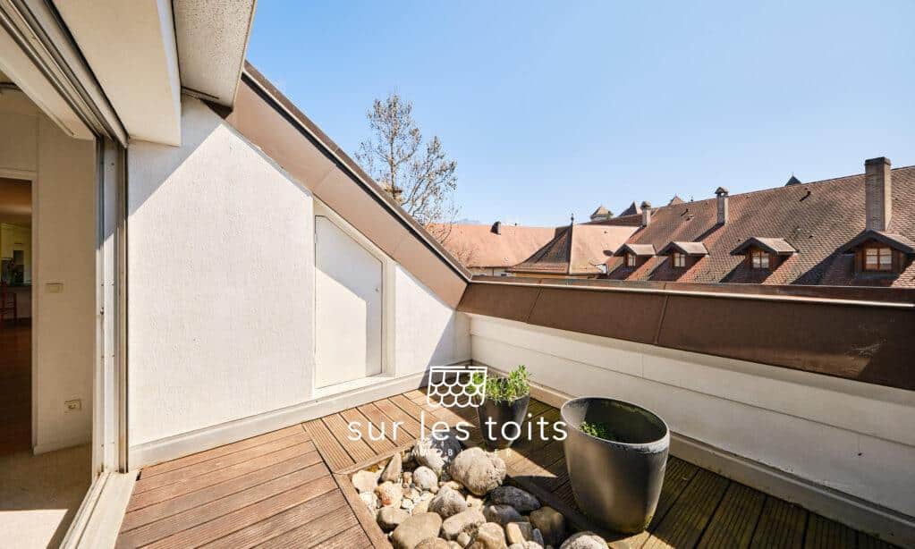 2025_04_10_Surlestoits_royale_9_DSCF5184