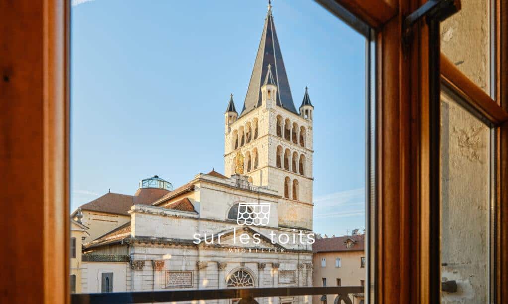 2025_11_04_Surlestoits_Notre_dame_23_XT5G1215