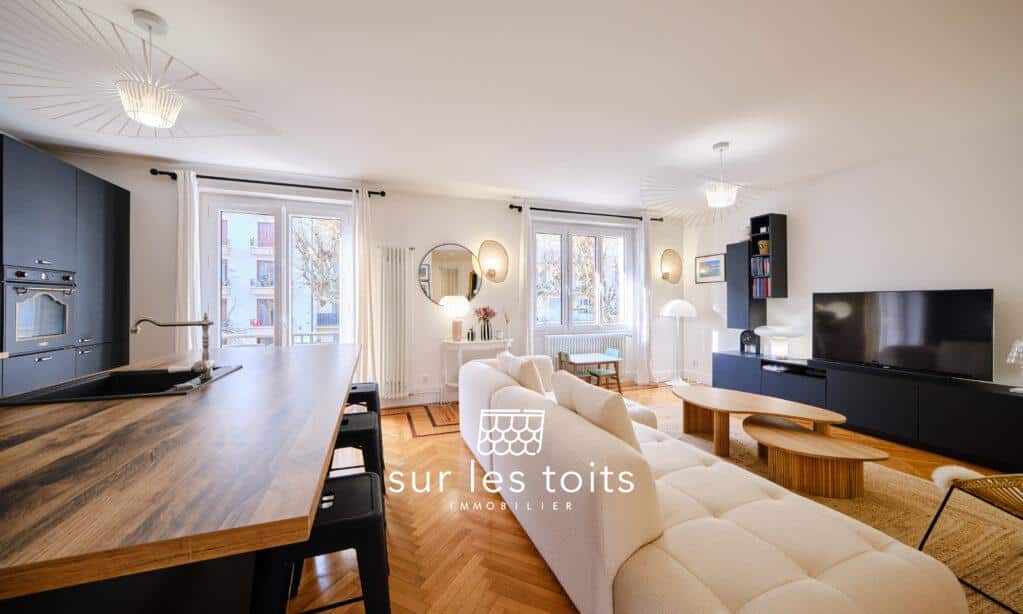 2025_12_15_Surlestoits_Av_Genève_16B_XT5G6102