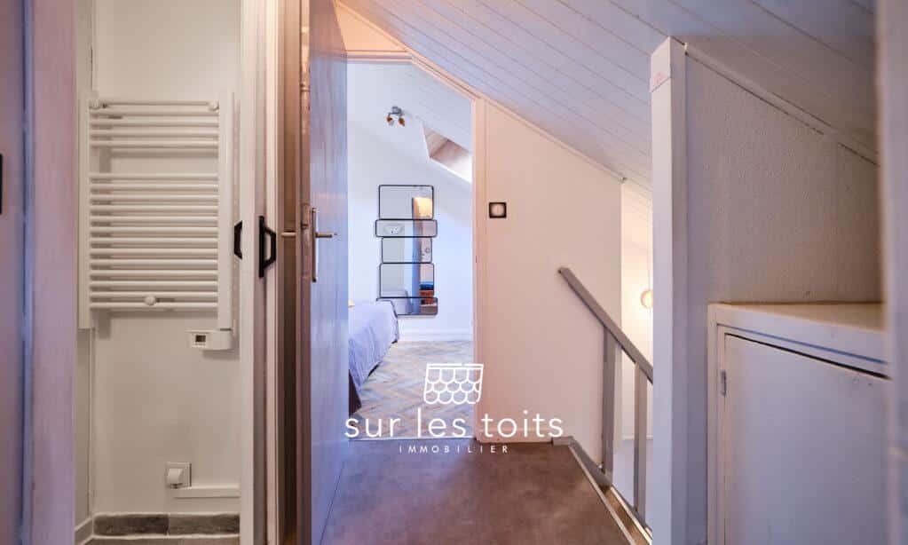 2025_12_31_Surlestoits_19_rue_Loverchy_XT5G7344