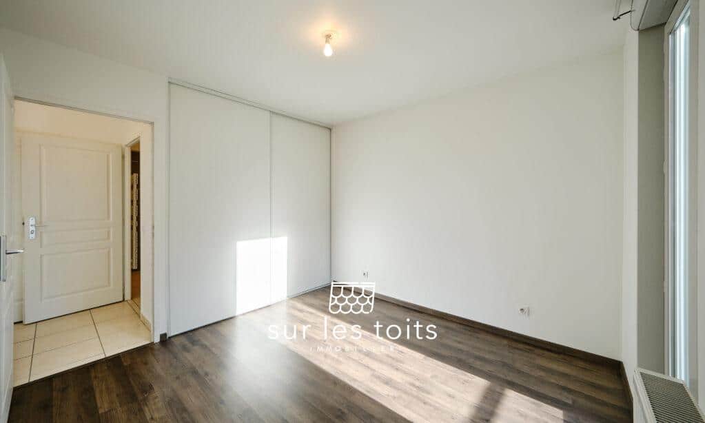 2026_01_15_Surlestoits_5_avenue_Chevesnes_XT5G8024