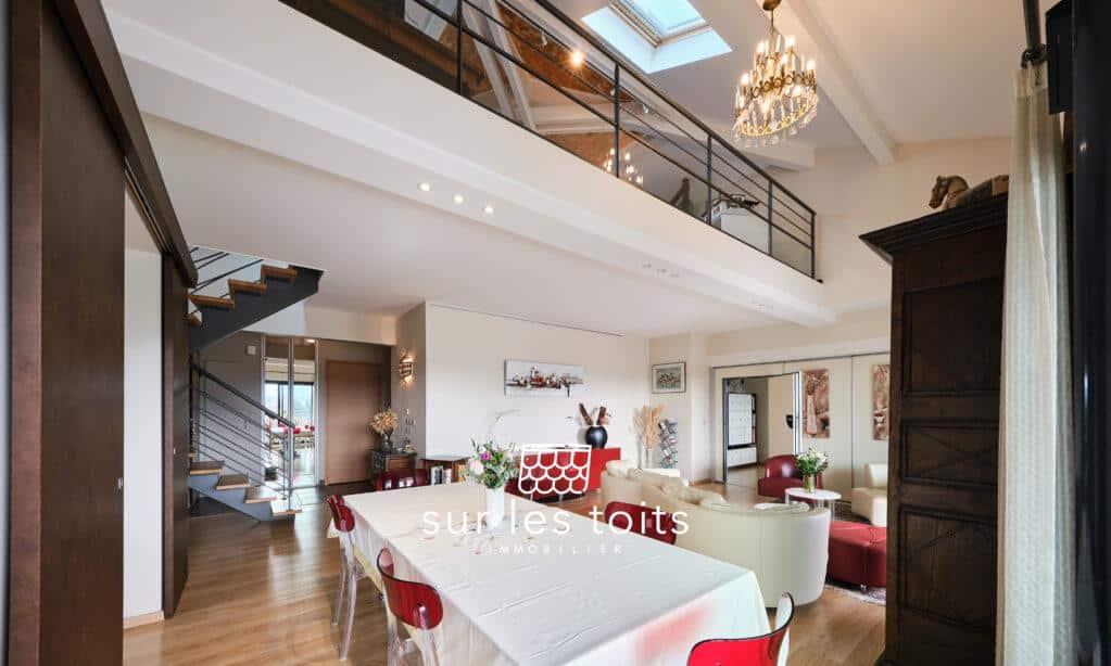 2026_03_05_Surlestoits_2_avenue_Thones_XT5G1265