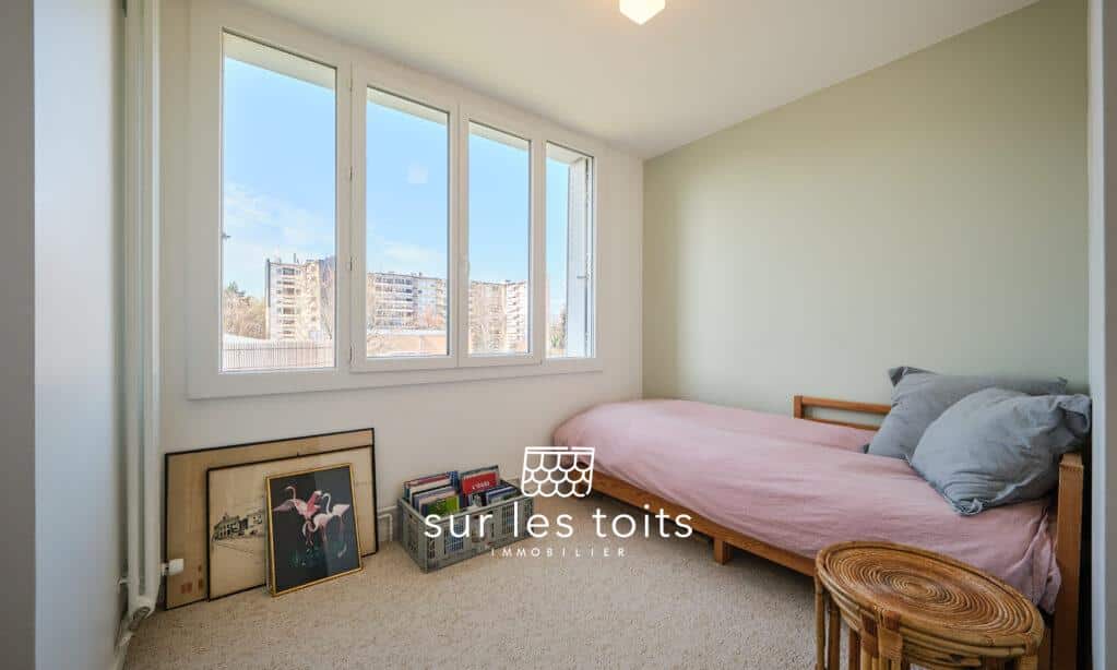 2026_03_09_Surlestoits_3_rue_des_frêtes_XT5G2006