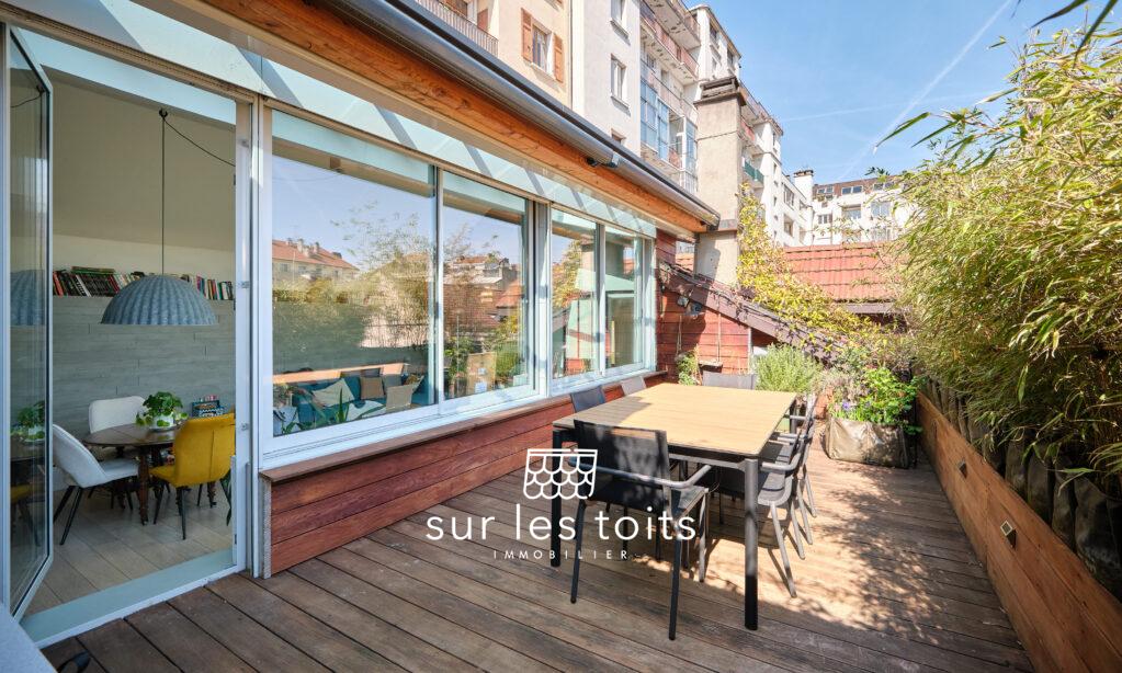 2026_03_24_Surlestoits_14_rue_Royale_XT5G3666