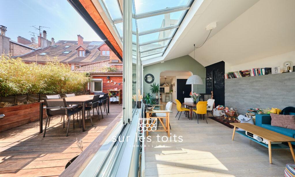 2026_03_24_Surlestoits_14_rue_Royale_XT5G3731