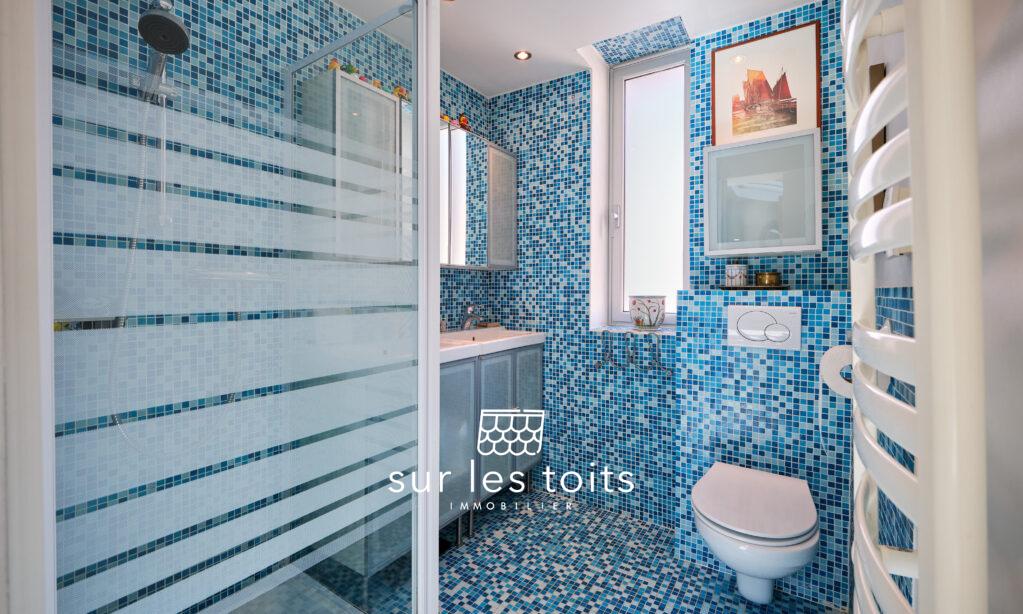 2026_03_24_Surlestoits_14_rue_Royale_XT5G3826