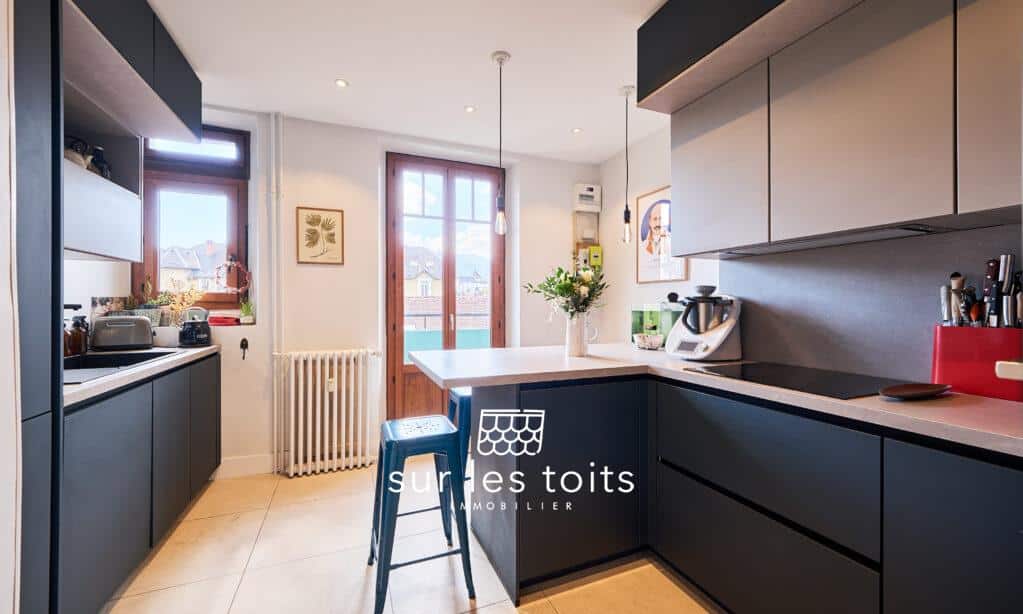 2026_04_02_Surlestoits_34_rue_Sommeiller_XT5G4831_HDR